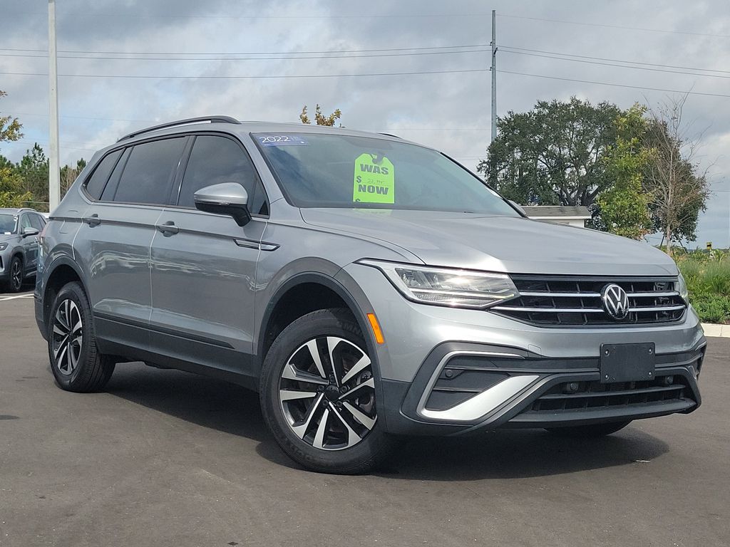 2022 Volkswagen Tiguan S's photo
