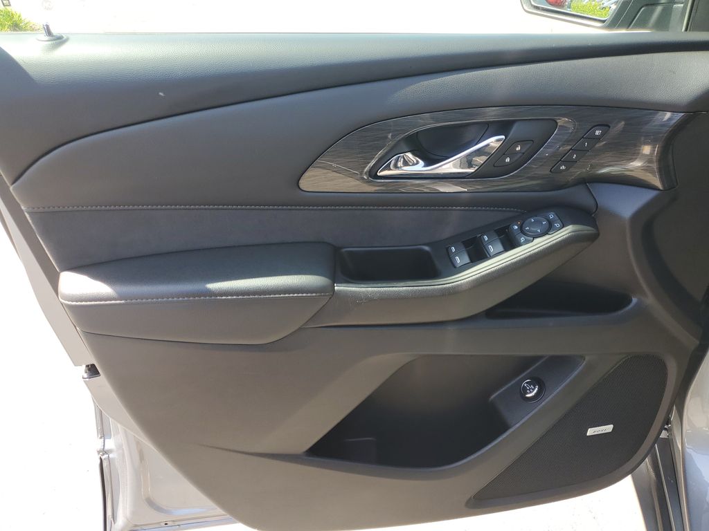 2023 Chevrolet Traverse High Country - Photo 13