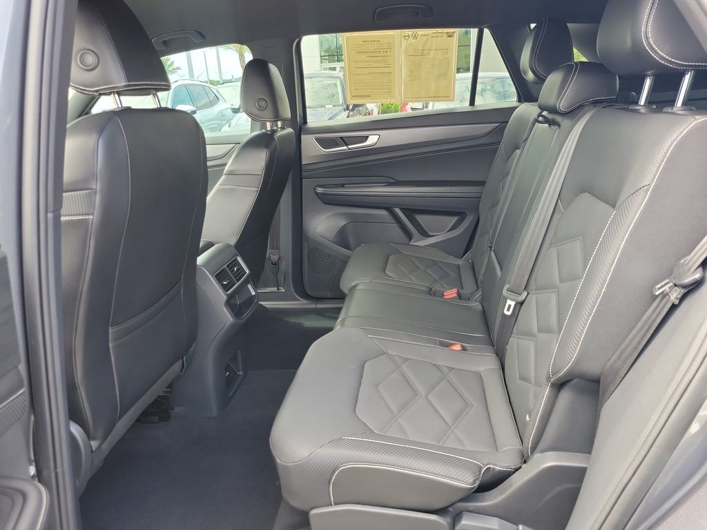 2024 Volkswagen Atlas Cross Sport SE - Photo 10