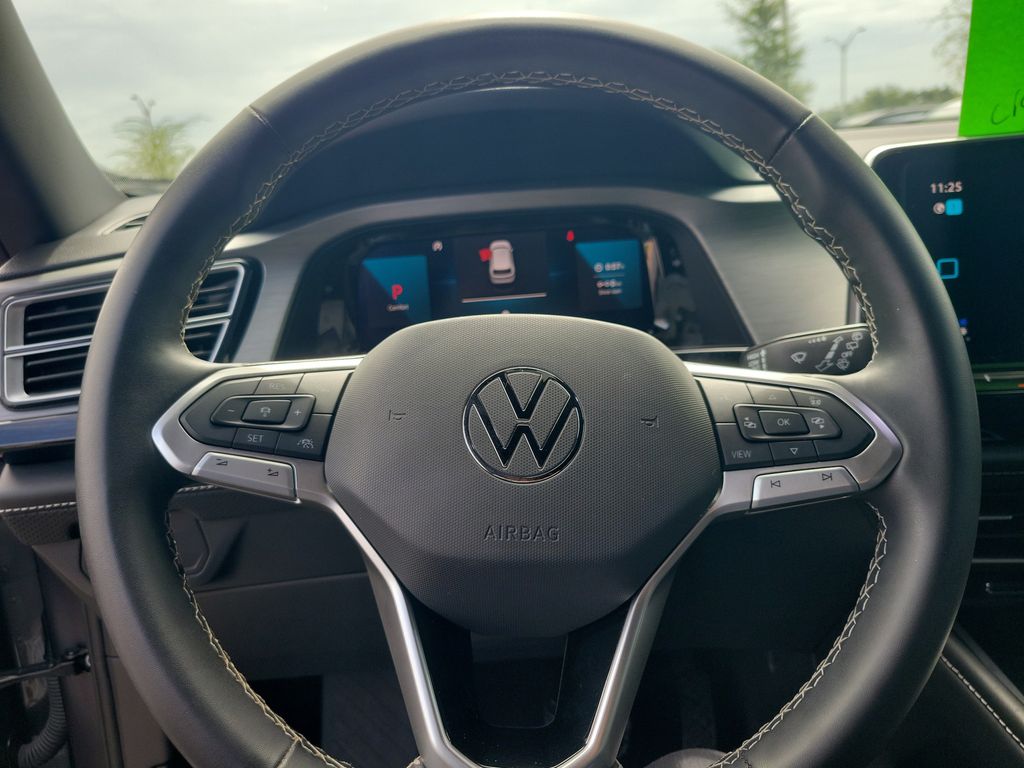 2024 Volkswagen Atlas Cross Sport SE - Photo 18