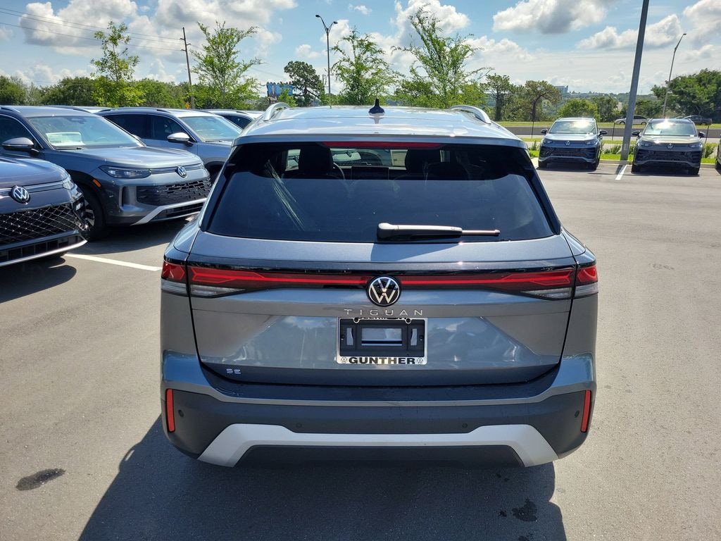 New 2026 Volkswagen Tiguan 2.0T SE SUV