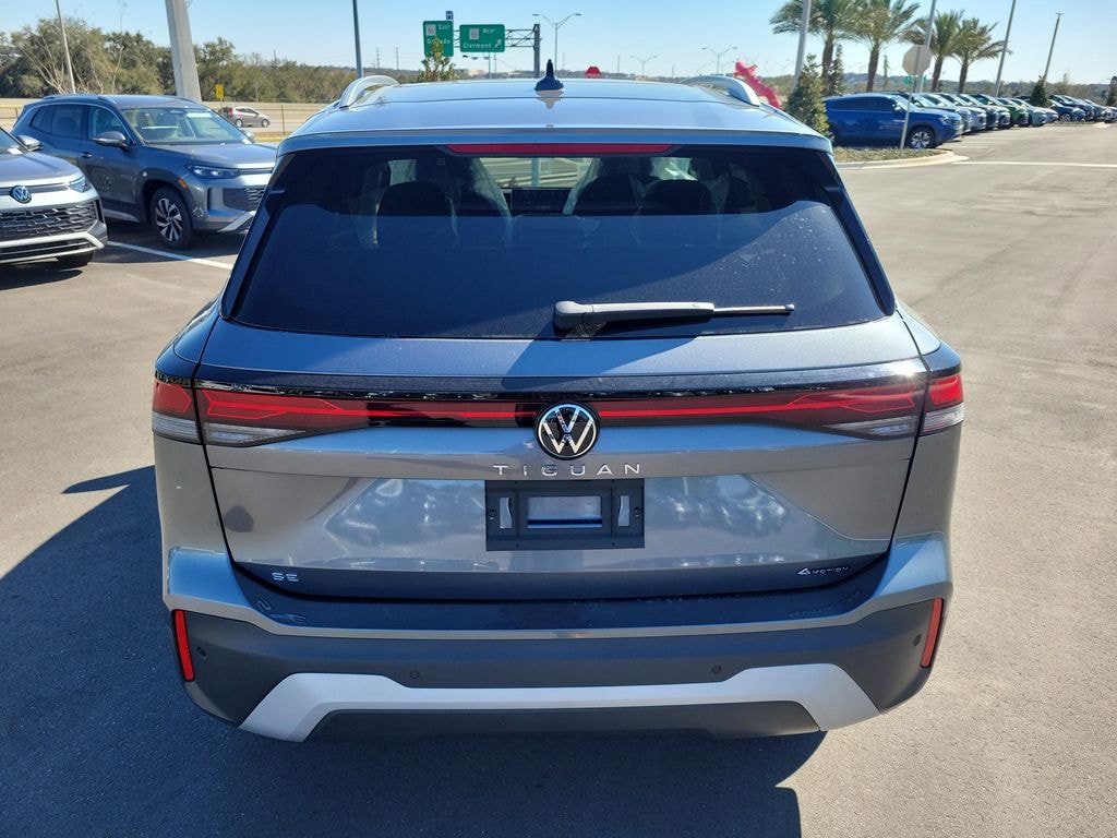 New 2026 Volkswagen Tiguan 2.0T SE SUV