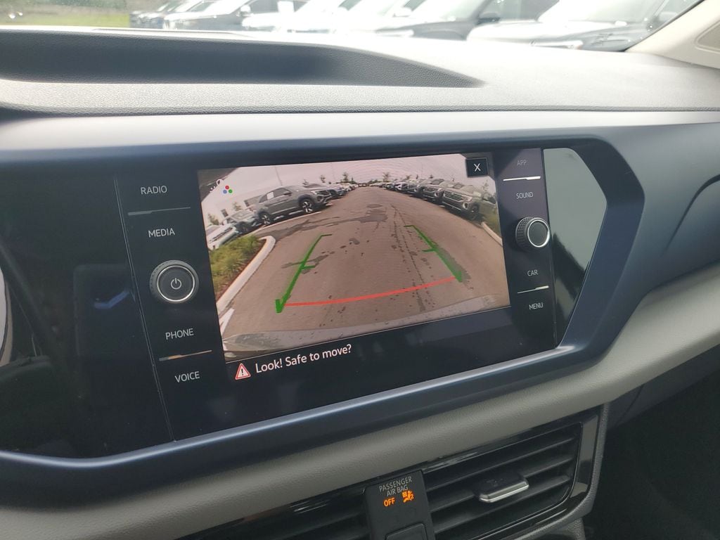 2022 Volkswagen Taos SE - Photo 24