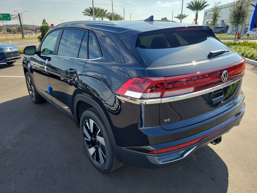 New 2026 Volkswagen Atlas Cross Sport 2.0T SE w/Technology SUV