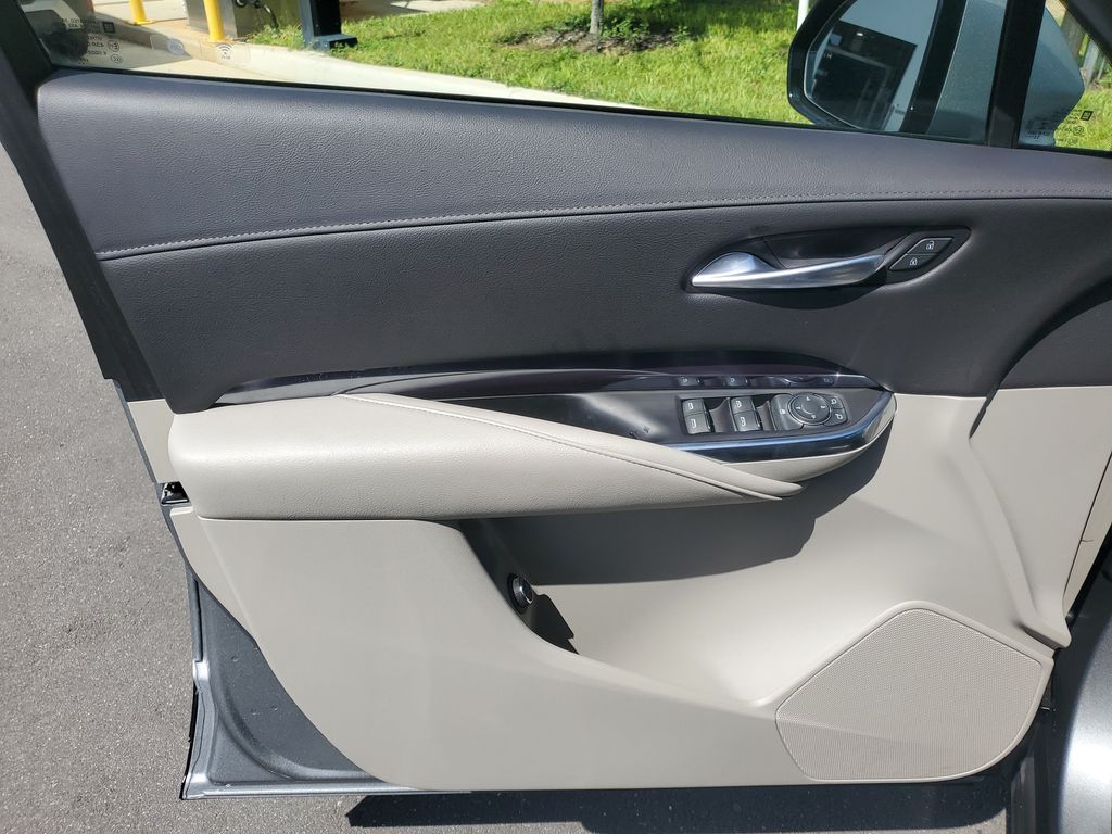 2023 Cadillac XT4 Luxury - Photo 14