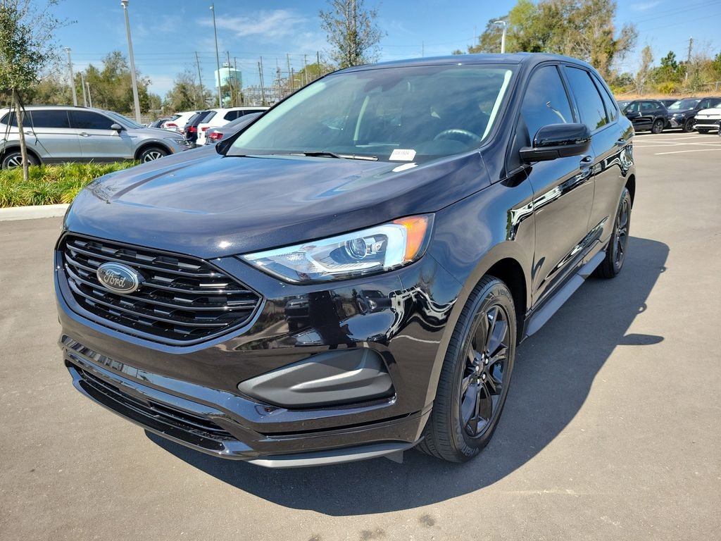 Used 2023 Ford Edge SE SUV
