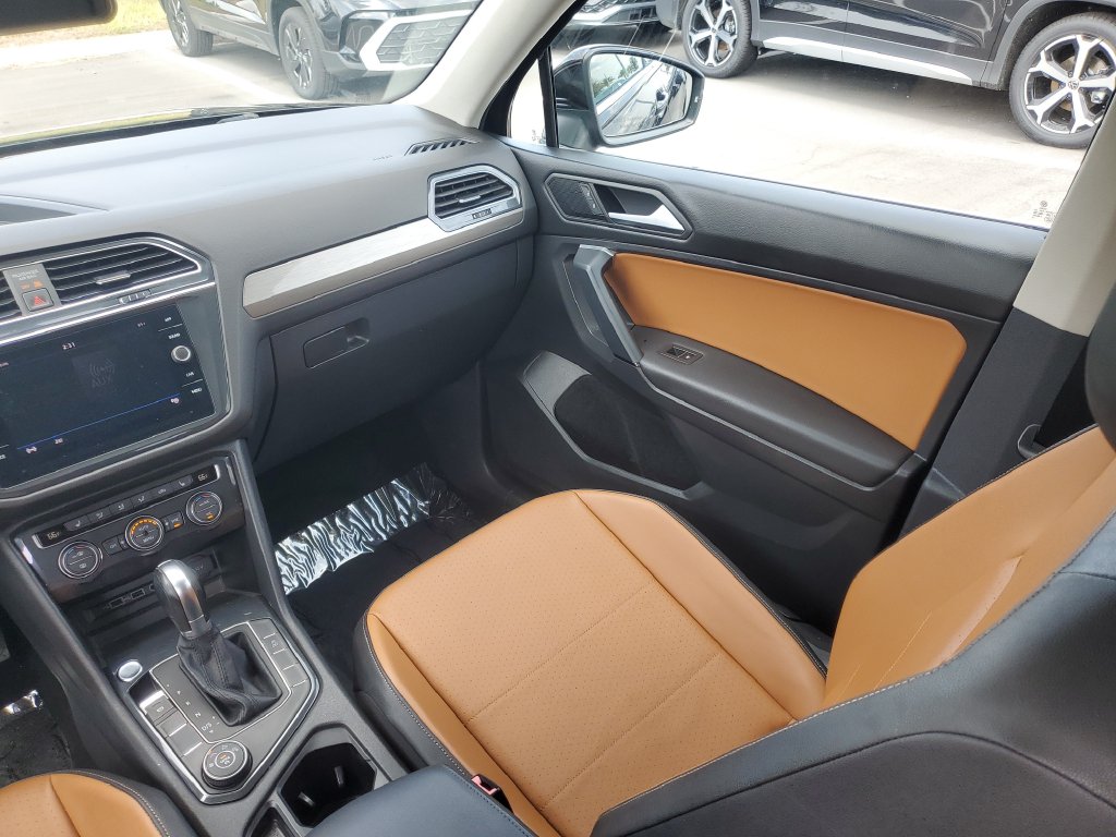 2019 Volkswagen Tiguan SE - Photo 12