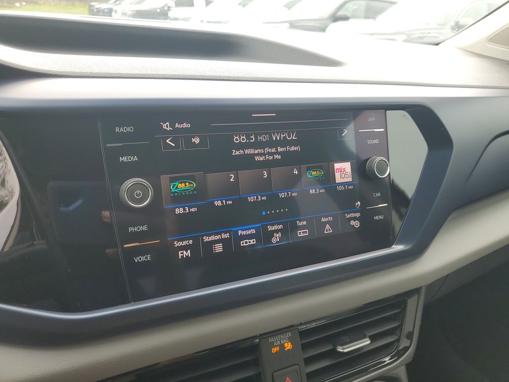 2022 Volkswagen Taos SE - Photo 23