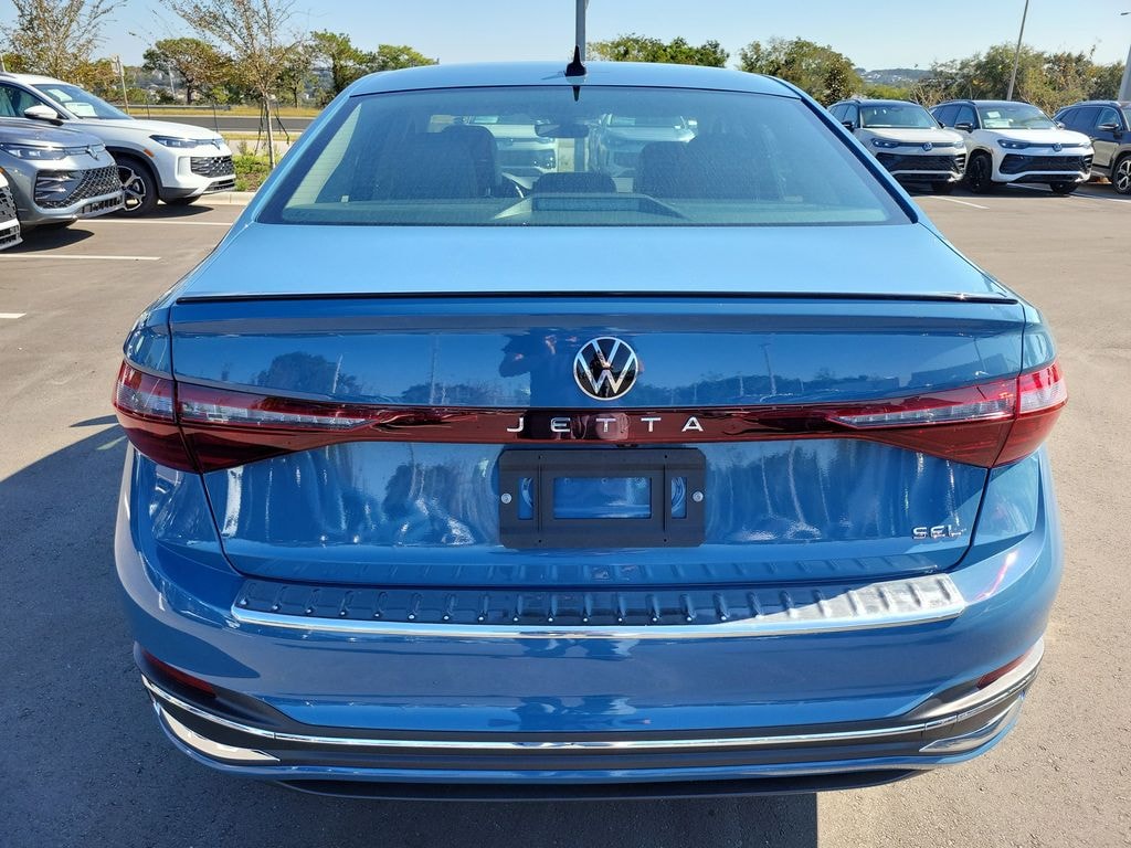 Certified 2025 Volkswagen Jetta 1.5T SEL Sedan