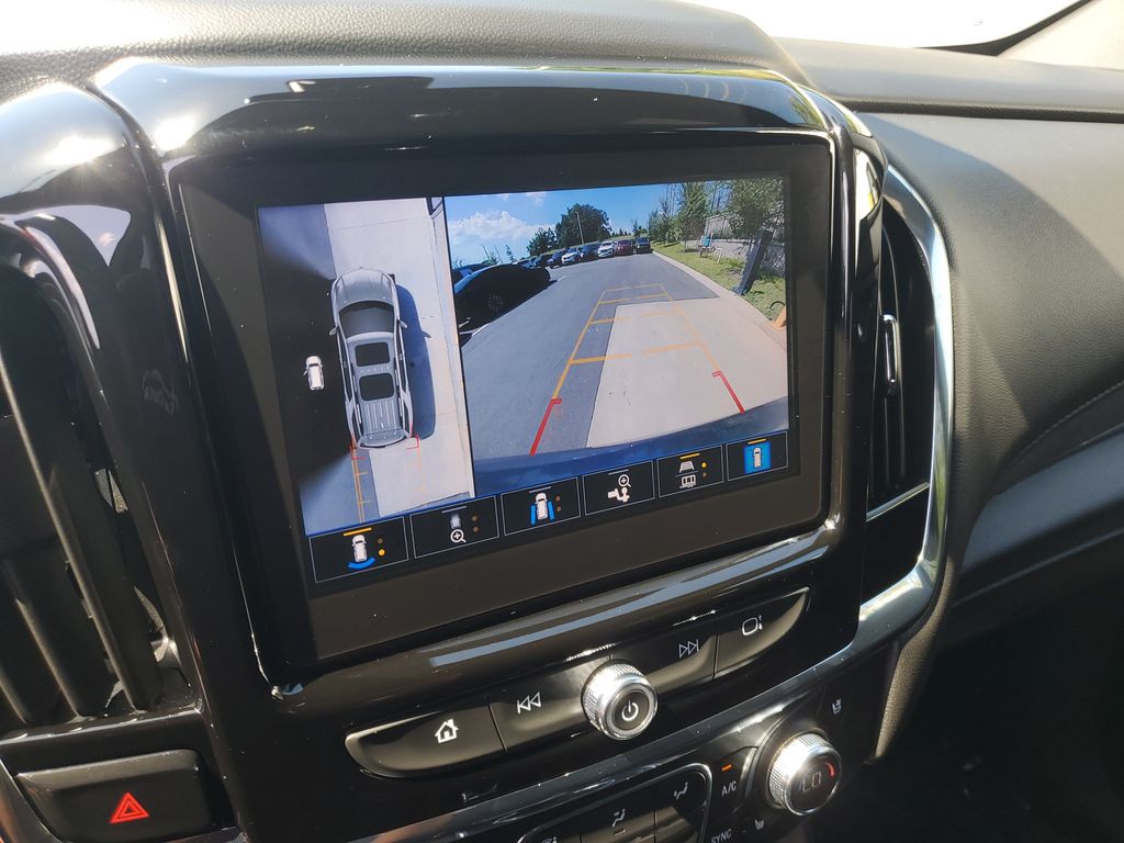 2023 Chevrolet Traverse High Country - Photo 23