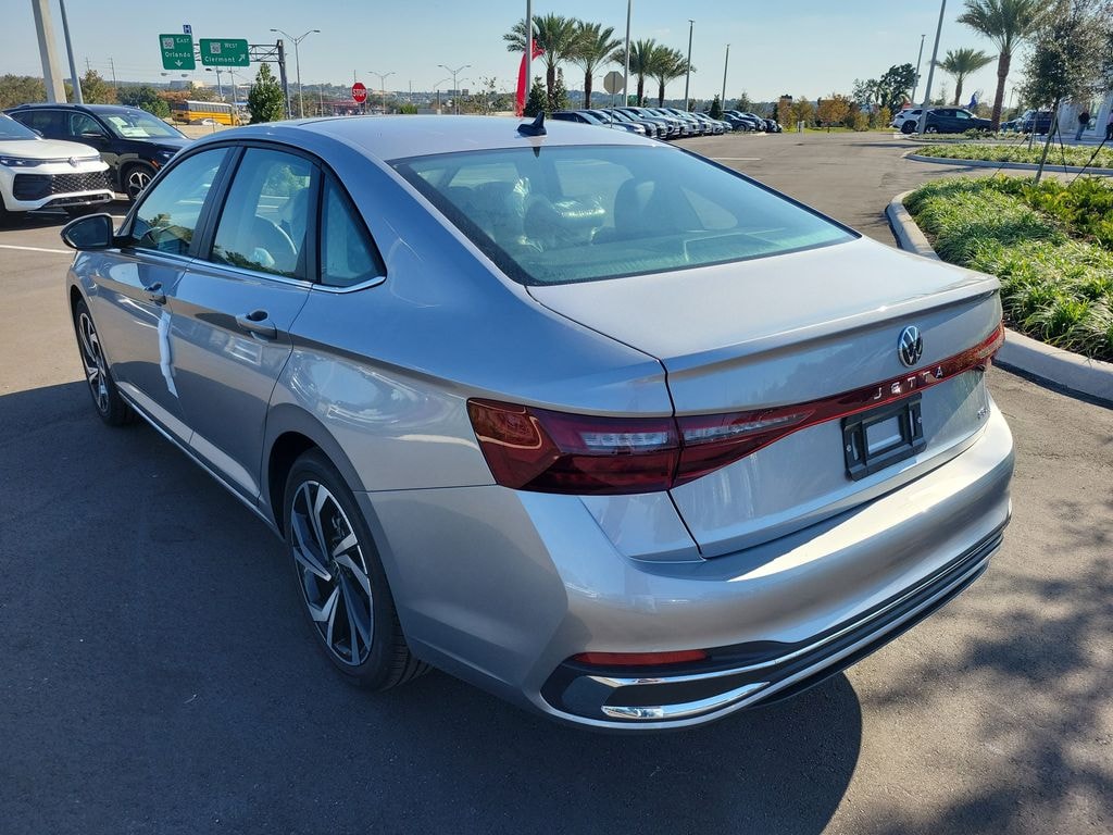 New 2025 Volkswagen Jetta 1.5T SEL Sedan