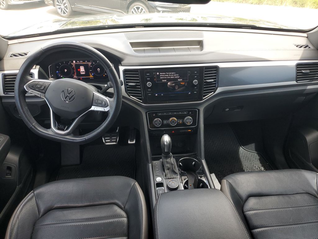 2023 Volkswagen Atlas Cross Sport SEL Premium R-Line - Photo 11