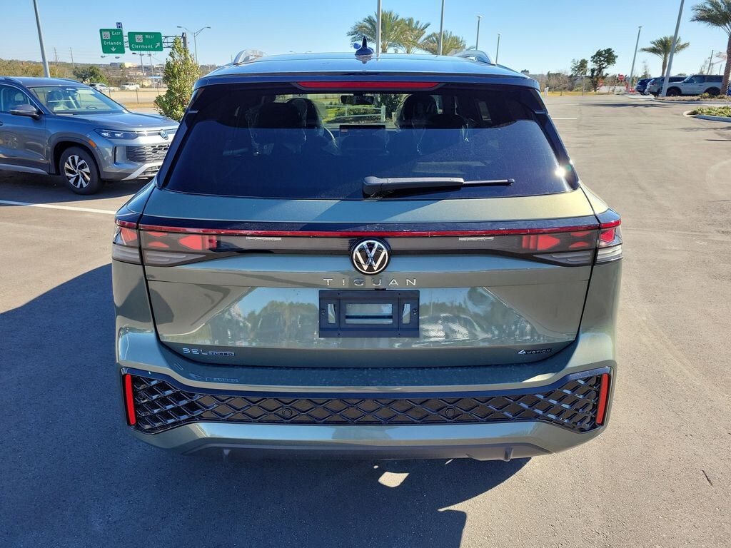 New 2026 Volkswagen Tiguan 2.0T SEL R-Line Turbo SUV