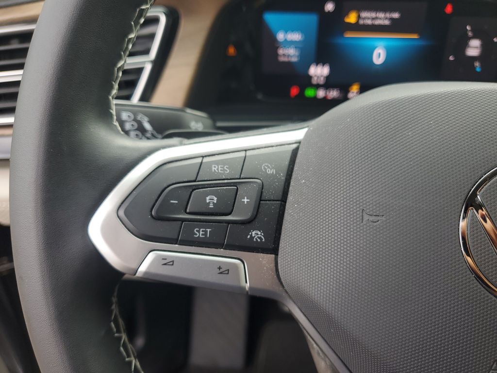 2024 Volkswagen Atlas SE - Photo 17
