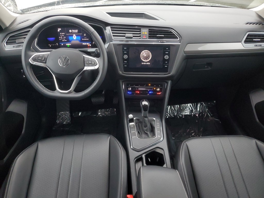 2022 Volkswagen Tiguan SE - Photo 9