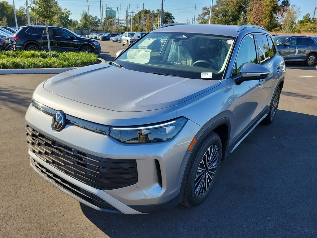 New 2025 Volkswagen Tiguan 2.0T S SUV