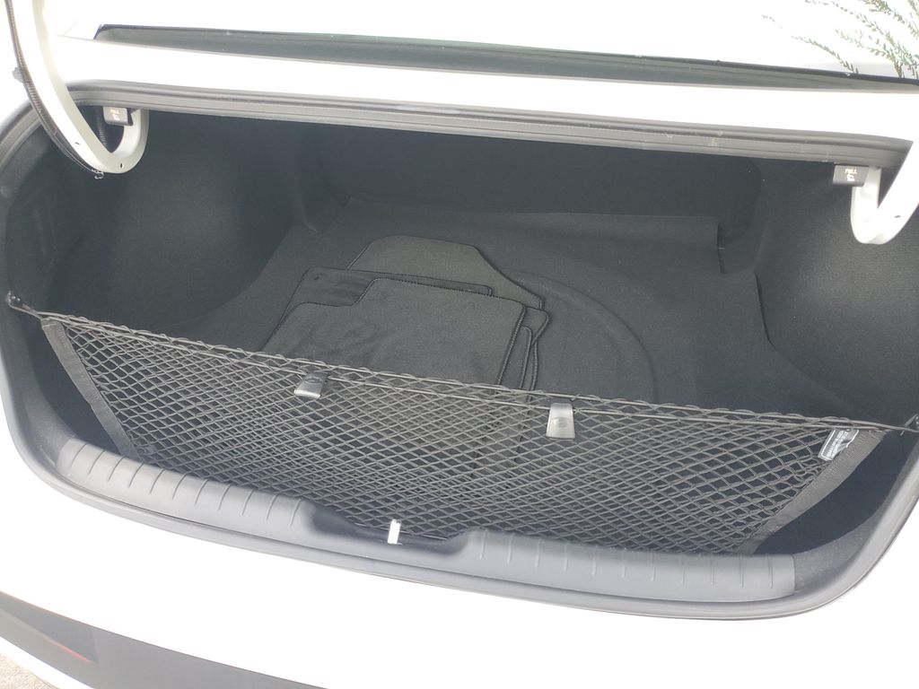 2025 Hyundai Elantra SEL - Photo 7