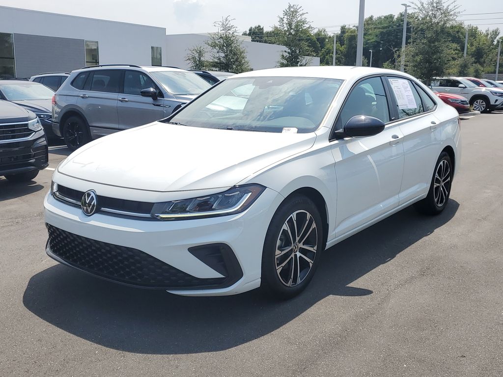 2025 Volkswagen Jetta Sport - Photo 2