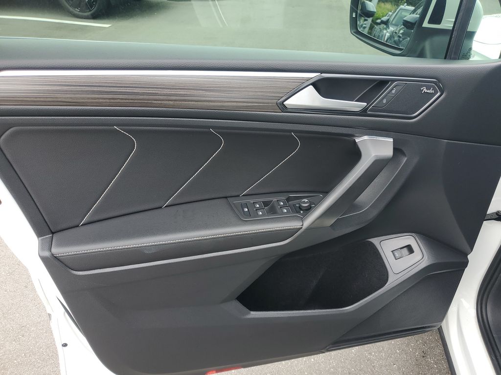 2022 Volkswagen Tiguan SEL R-LINE - Photo 13