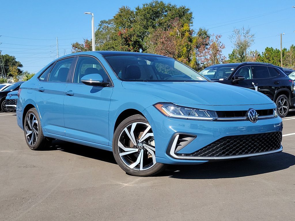 2025 Volkswagen Jetta SEL's photo