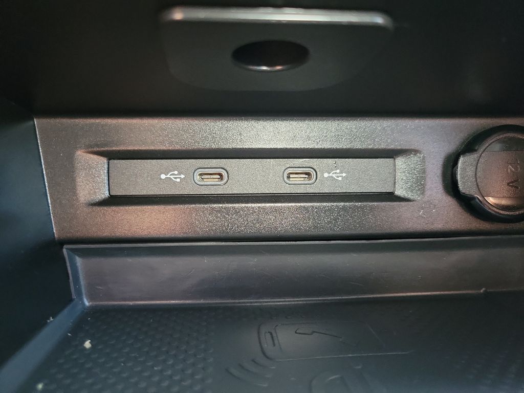2024 Volkswagen Tiguan SE - Photo 26