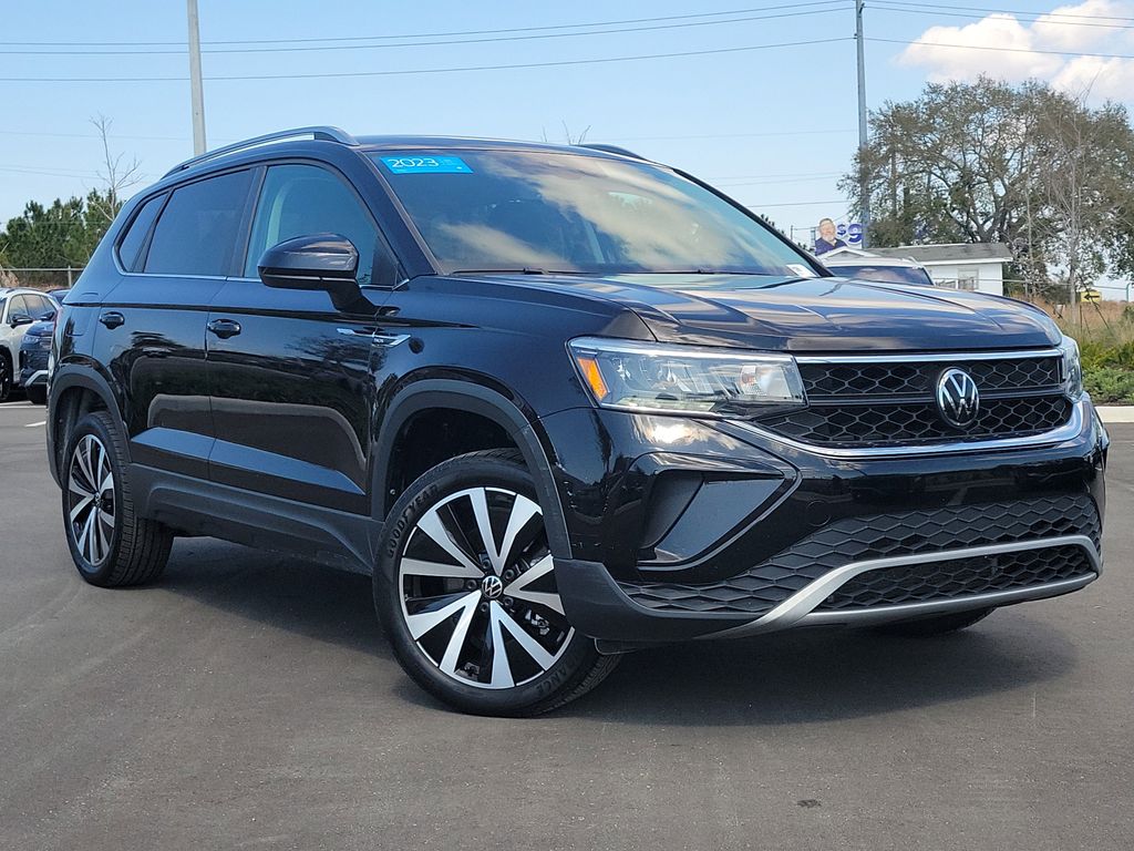2023 Volkswagen Taos SE
