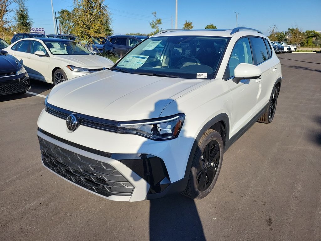 New 2025 Volkswagen Taos 1.5T SE SUV