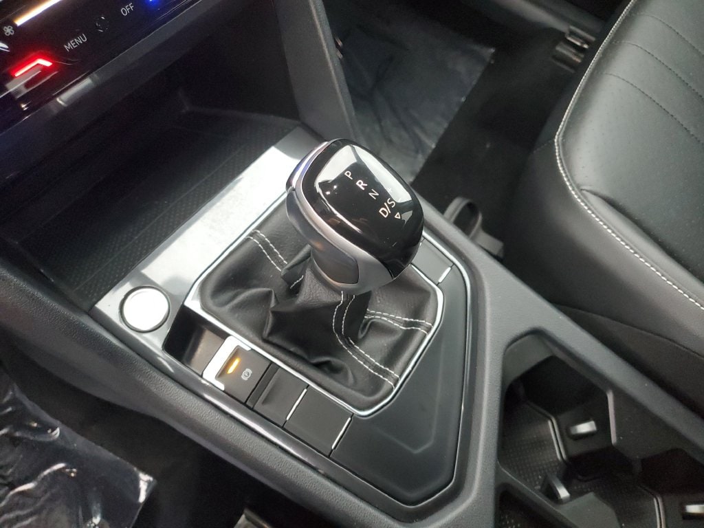 2022 Volkswagen Tiguan SE - Photo 24