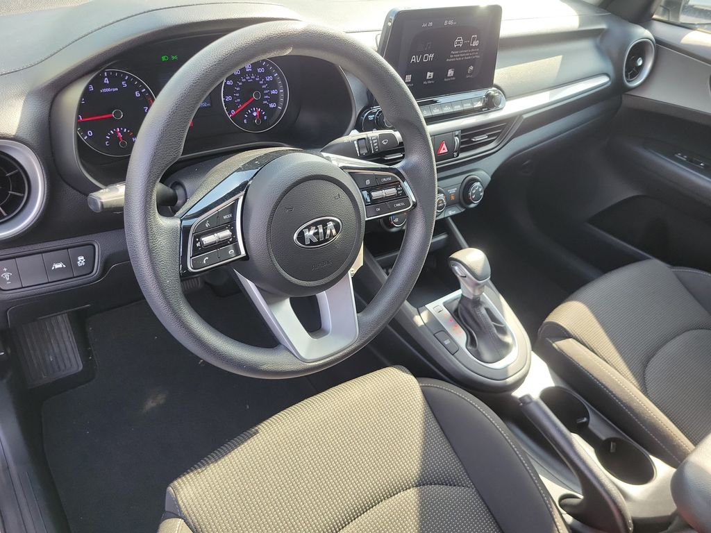 2020 Kia FORTE FE - Photo 17