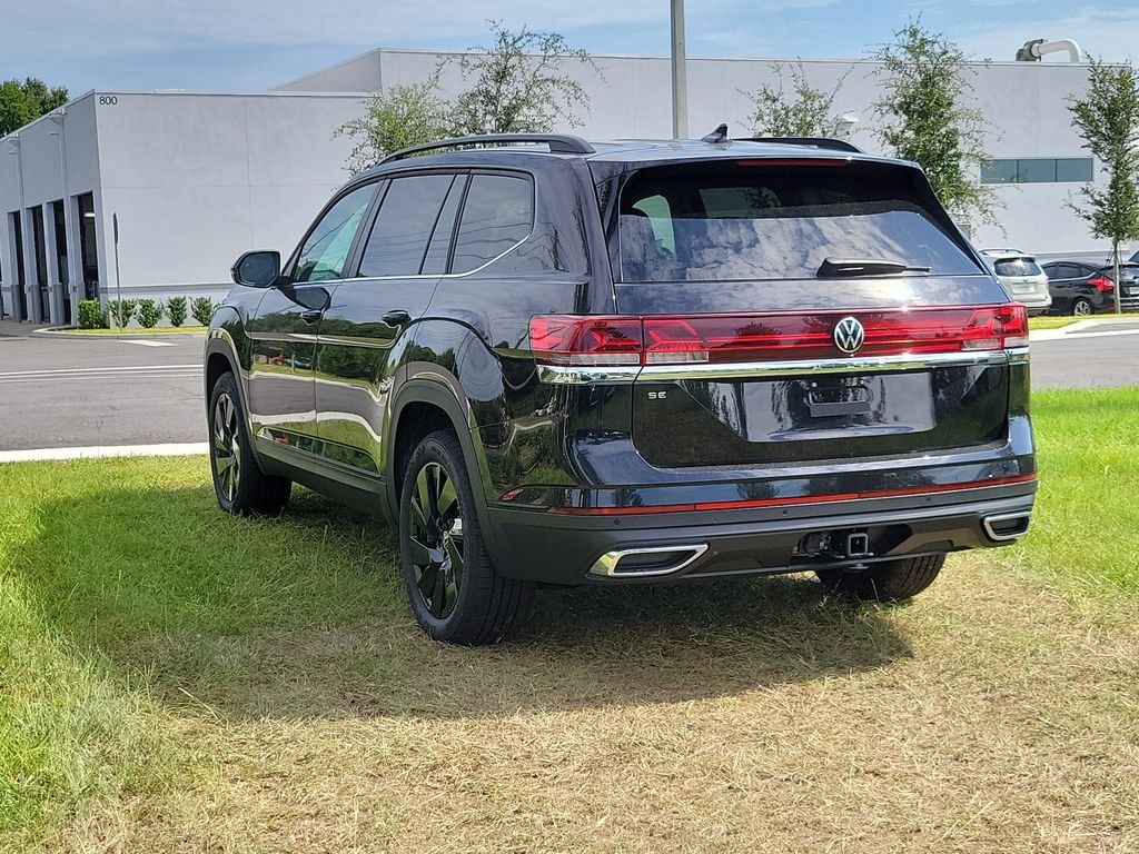 New 2026 Volkswagen Atlas SE w/Technology SUV