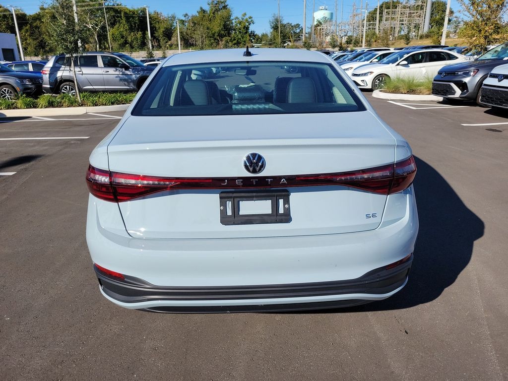 New 2026 Volkswagen Jetta 1.5T SE Sedan
