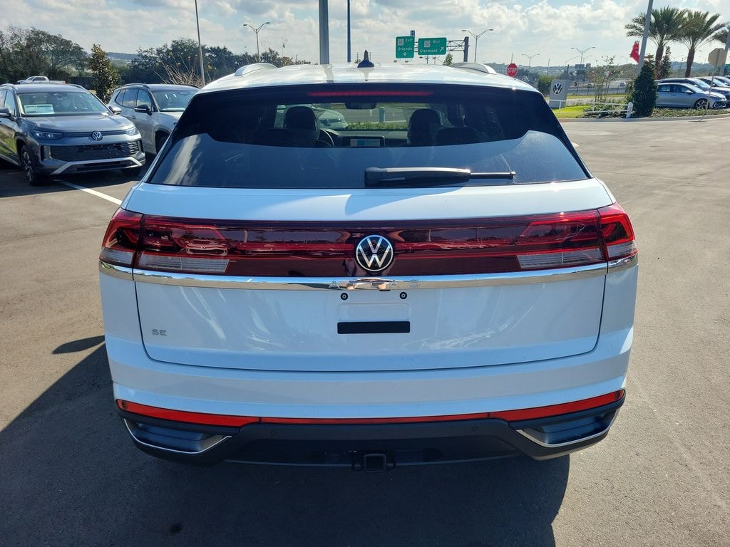 New 2026 Volkswagen Atlas Cross Sport 2.0T SE w/Technology SUV