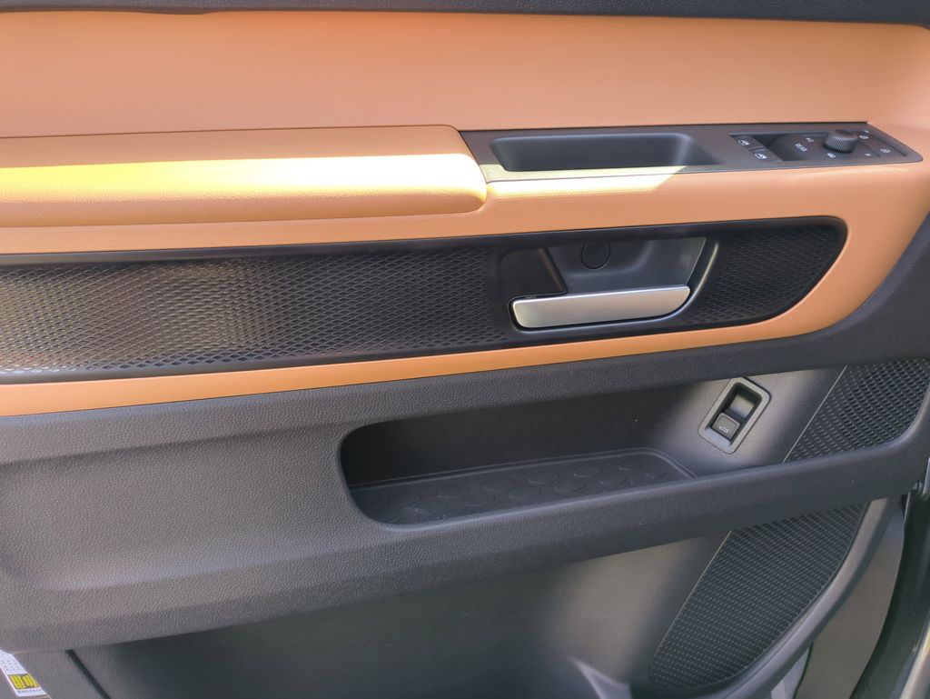 2025 Volkswagen ID. Buzz PRO S - Photo 15