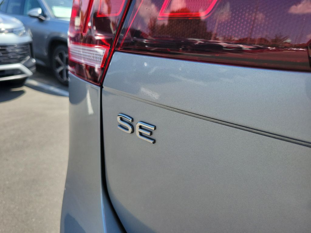 2023 Volkswagen Tiguan SE R-LINE BLACK - Photo 8