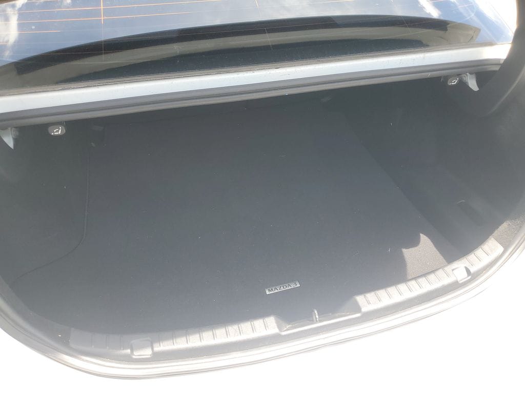 2023 Mazda Mazda3 Premium - Photo 8
