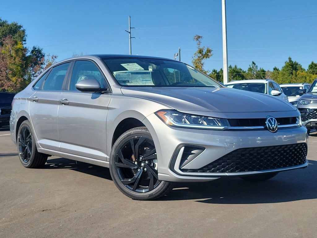 New 2025 Volkswagen Jetta 1.5T SE Sedan