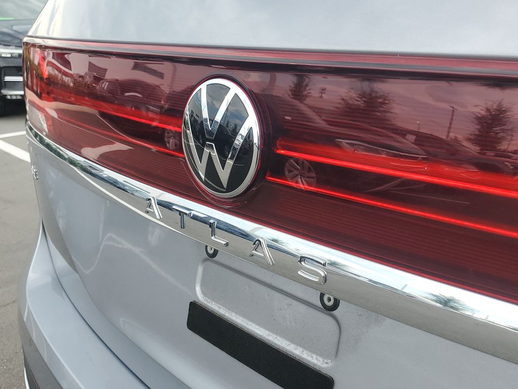 2024 Volkswagen Atlas SE - Photo 6