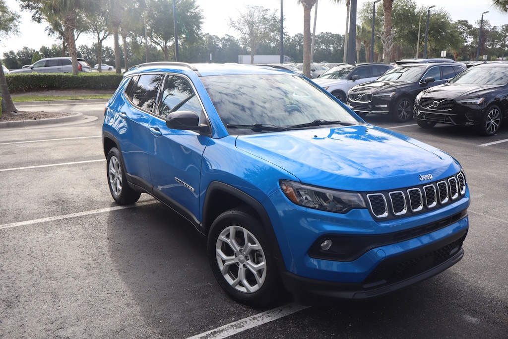 Used 2024 Jeep Compass Latitude SUV
