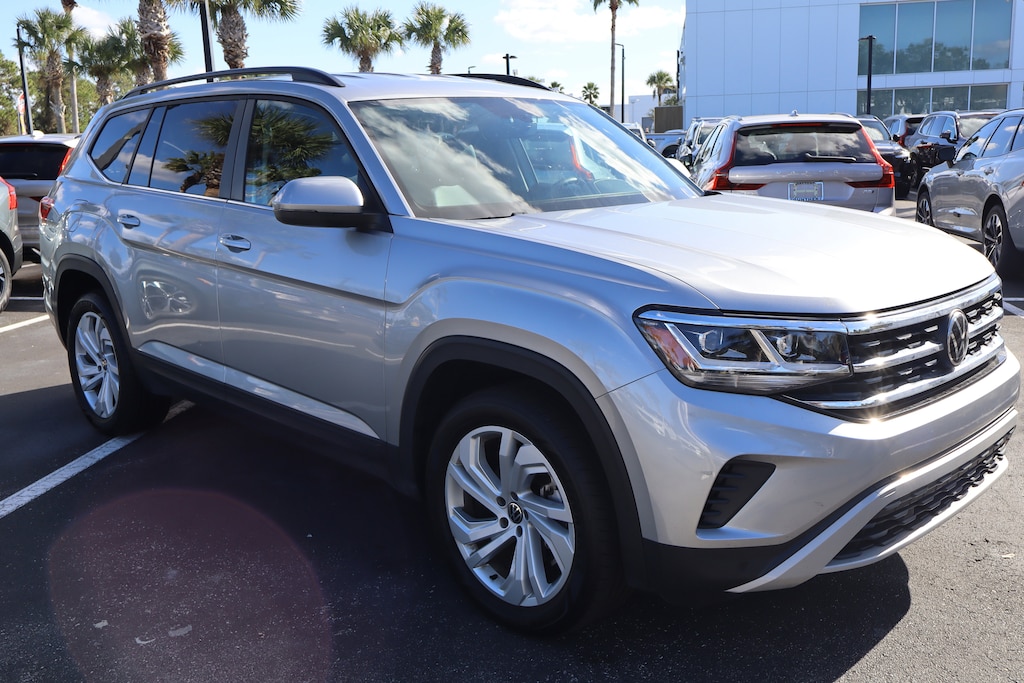 Used 2023 Volkswagen Atlas 3.6L V6 SE w/Technology SUV