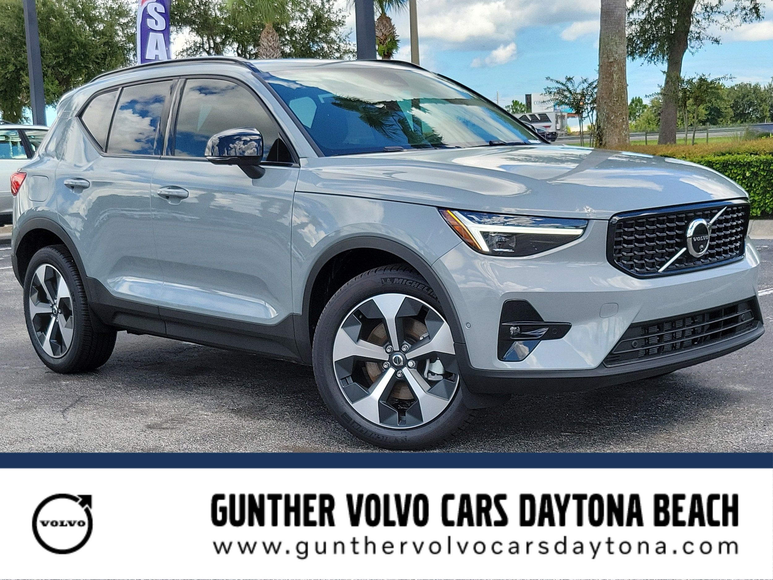2026 Volvo XC40