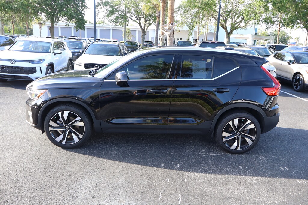 Certified 2023 Volvo XC40 B5 AWD Plus Bright SUV