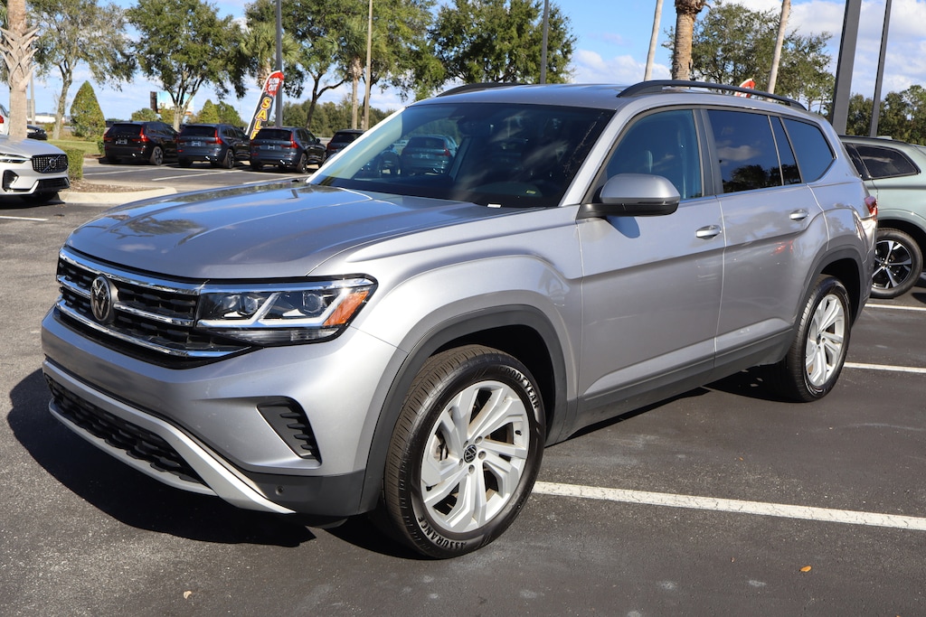 Used 2023 Volkswagen Atlas 3.6L V6 SE w/Technology SUV