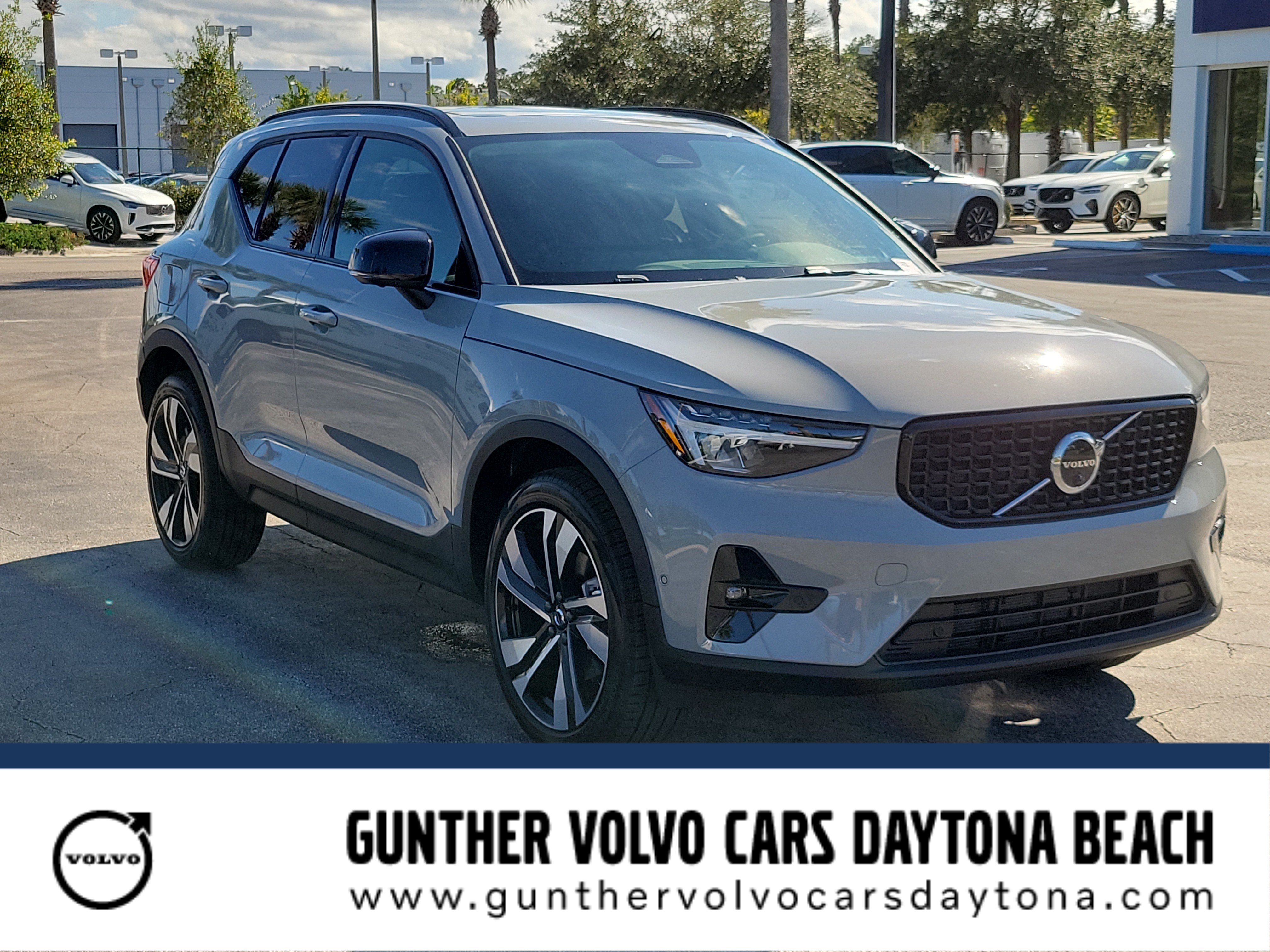 2026 Volvo XC40