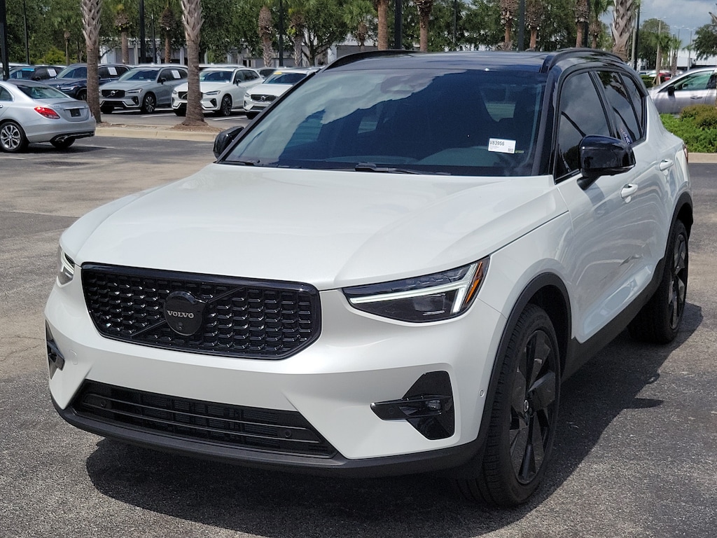 New 2026 Volvo XC40 B5 Ultra Black Edition SUV