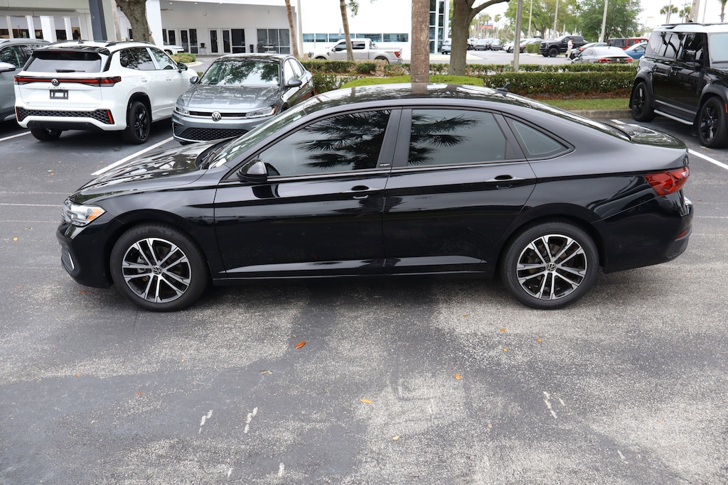 Used 2024 Volkswagen Jetta 1.5T Sport Sedan