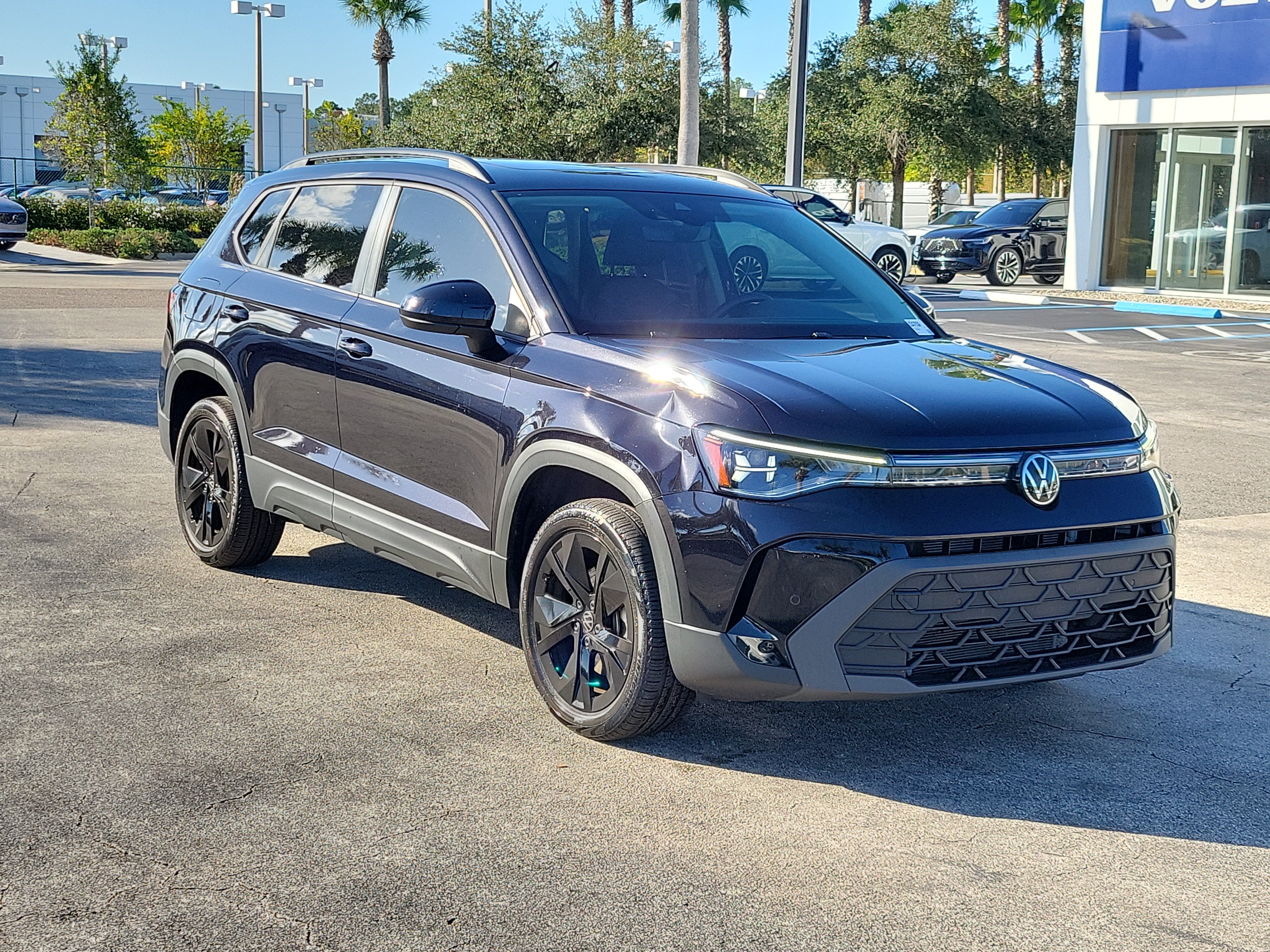 2025 Volkswagen Taos