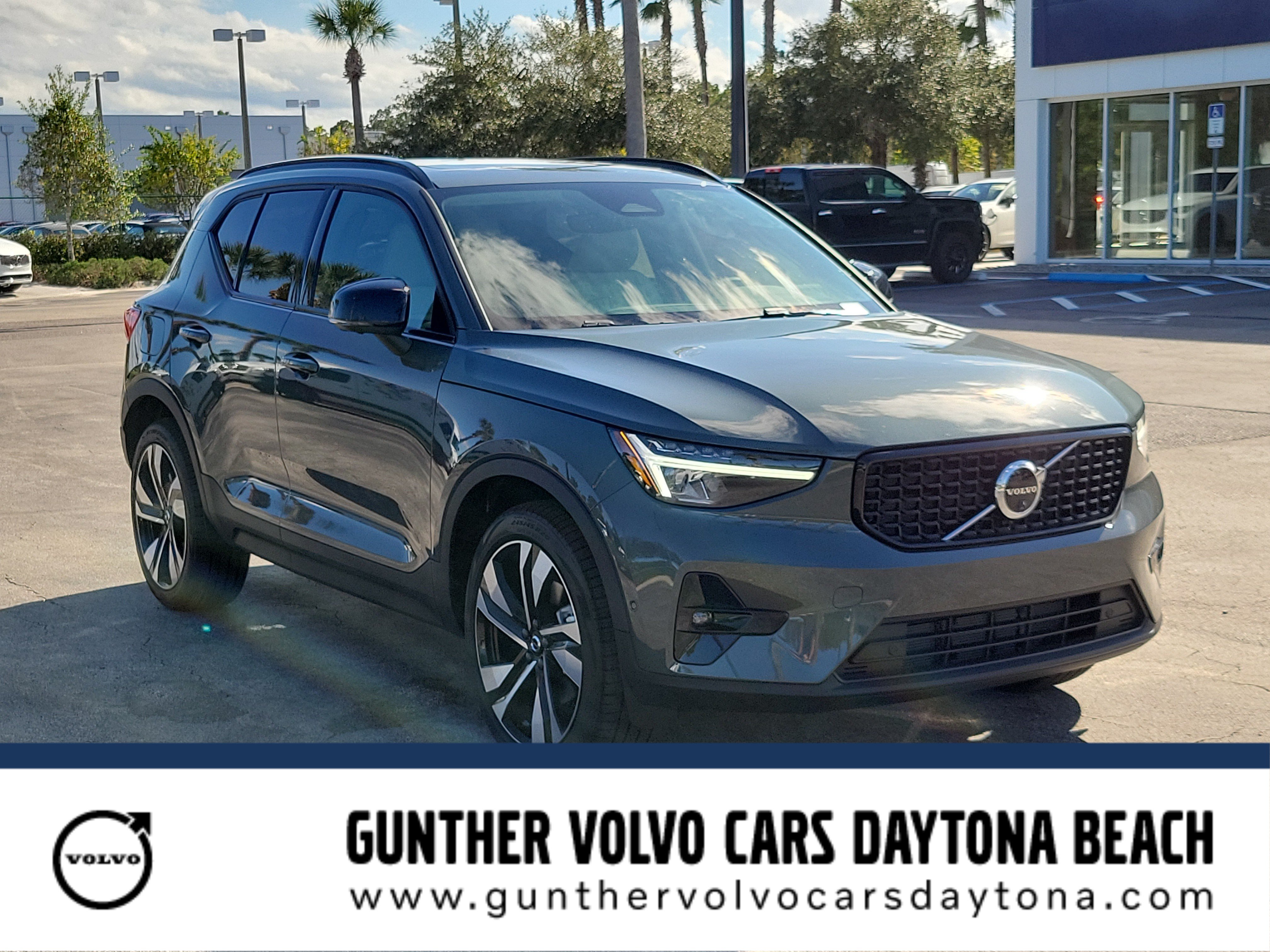 2026 Volvo XC40