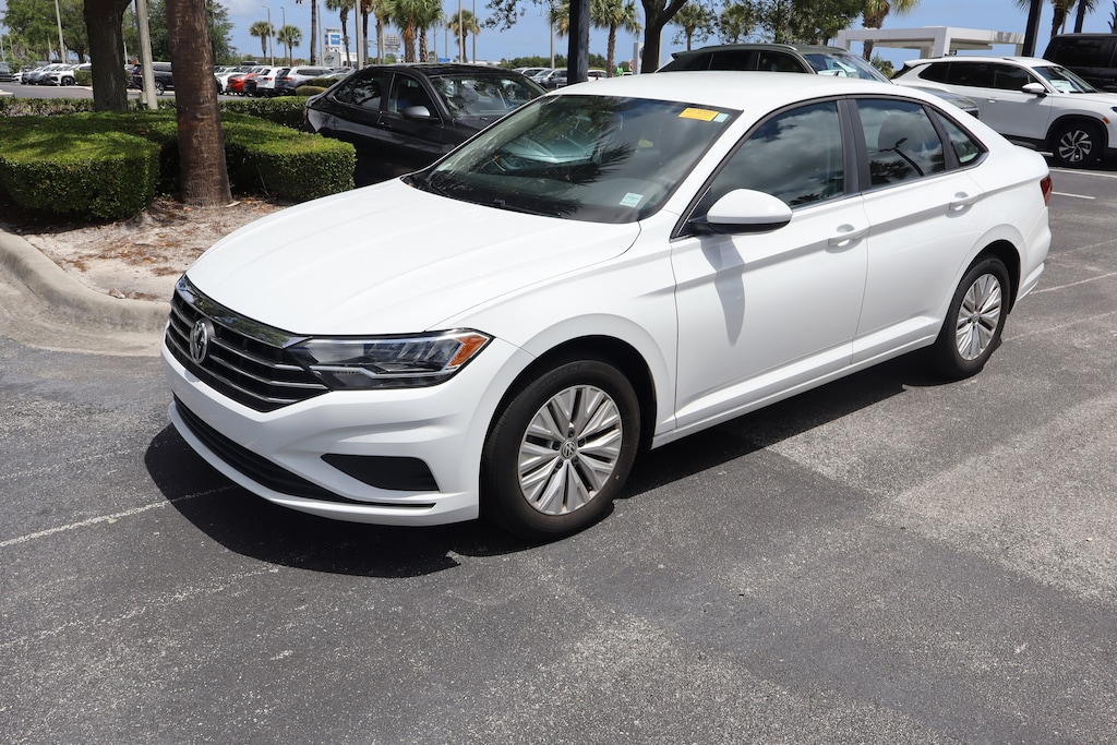 Used 2020 Volkswagen Jetta 1.4T R-Line w/SULEV Sedan