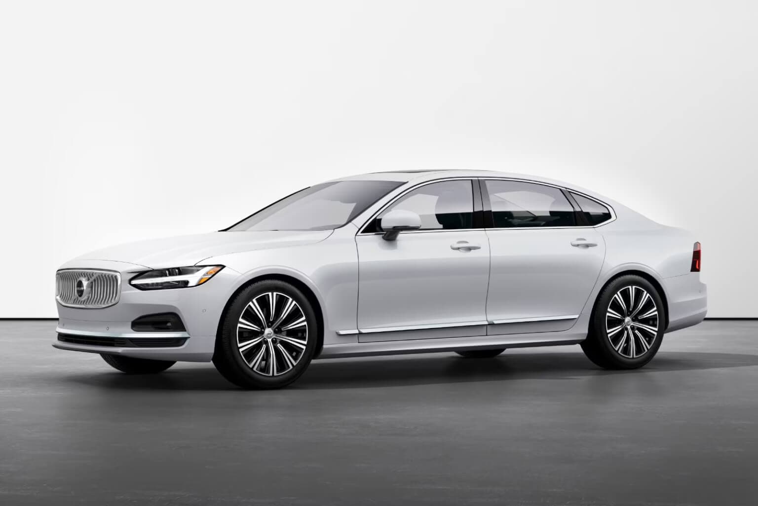 New Volvo S90 Exterior