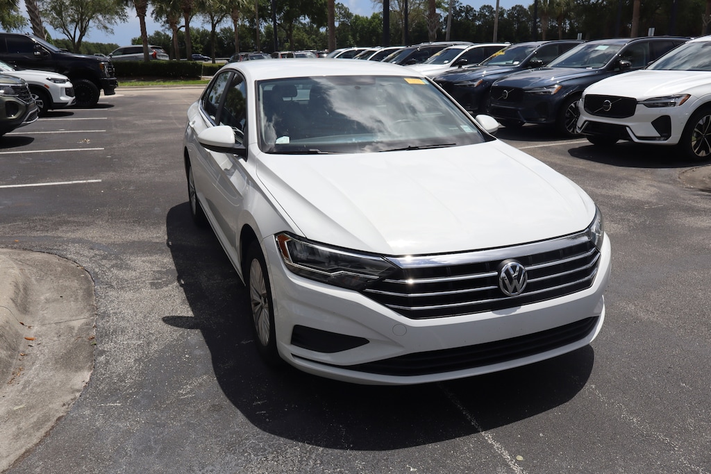 Used 2020 Volkswagen Jetta 1.4T R-Line w/SULEV Sedan